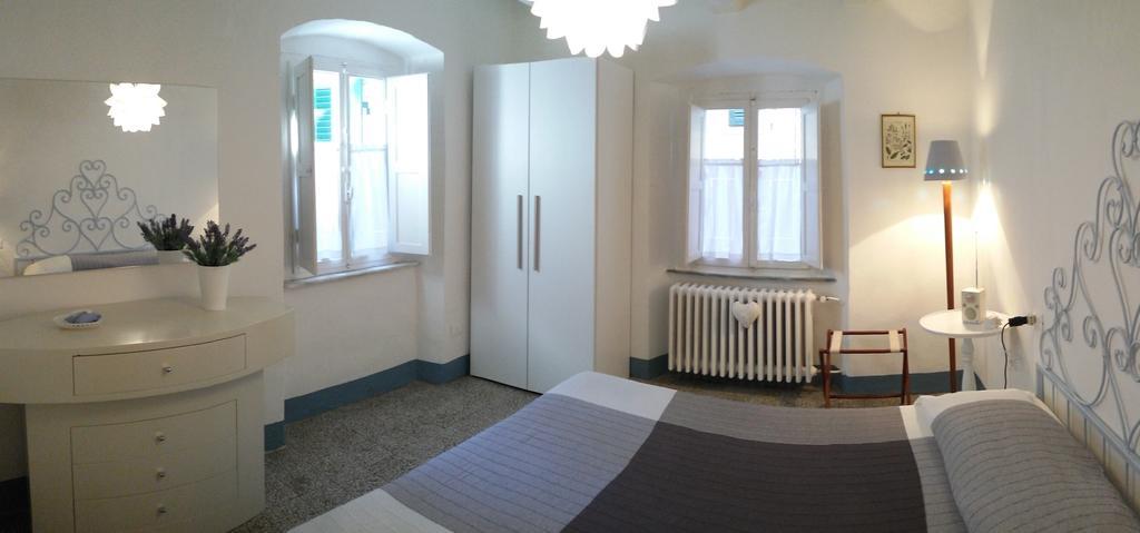 Апартаменты Abitare Il Borgo Piazza Del Popolo Кастаньето-Кардуччи Экстерьер фото