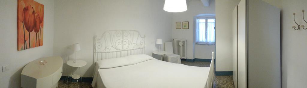 Апартаменты Abitare Il Borgo Piazza Del Popolo Кастаньето-Кардуччи Экстерьер фото